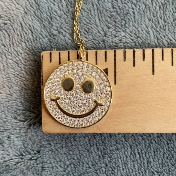 14k Gold Plated Rhinestone Happy Face Necklace - Picture 4 of 5